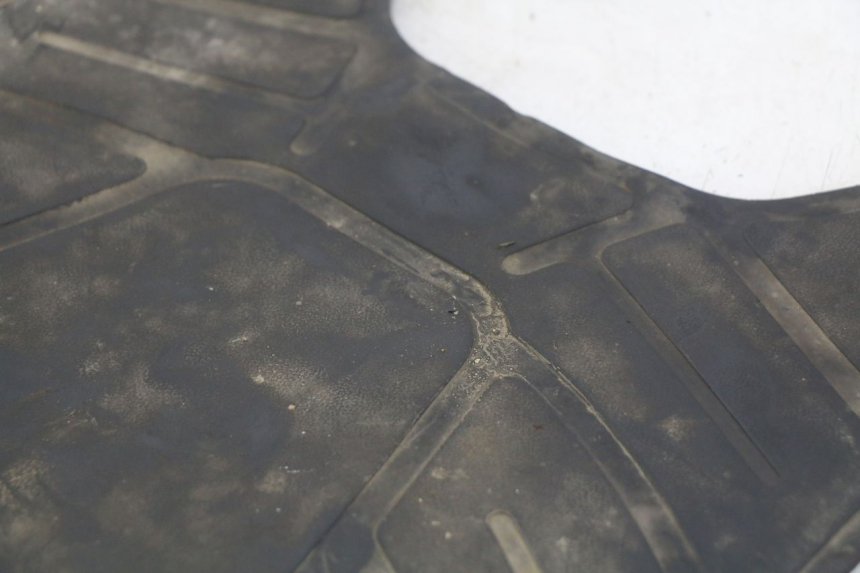 photo de FUßRASTENMATTE TNT MOTOR ROMA 10' 2T 50 (2011 - 2018) - Zoom auf Gebrauchszustand