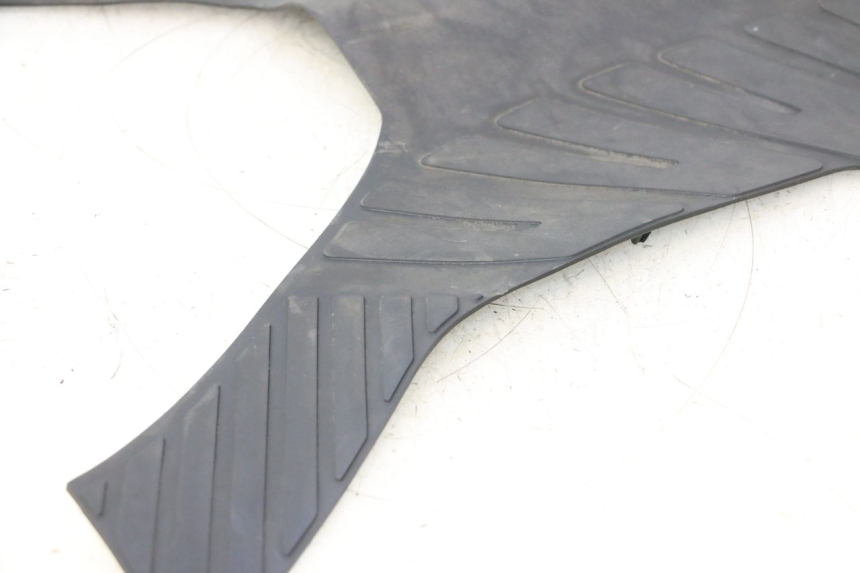 photo de TRITTBRETT VERKLEIDUNG GUMMI DAELIM S2 125 (2006 - 2007) - Charakteristische Merkmale