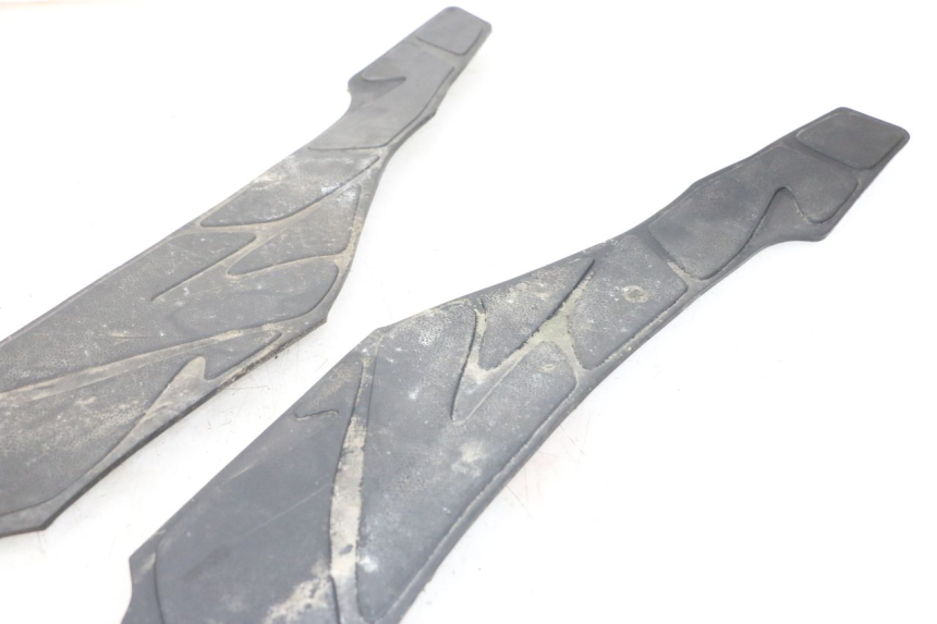 photo de FUßRASTENMATTE DAELIM S3 125 (2010 - 2017) - Zoom auf Gebrauchszustand