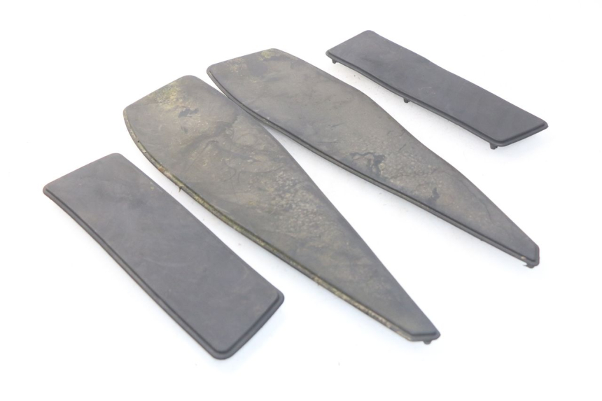 photo de TRITTBRETT VERKLEIDUNG GUMMI PEUGEOT SATELIS 300 (2012 - 2015) - Hauptansicht