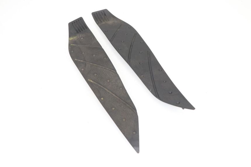 photo de TRITTBRETT VERKLEIDUNG GUMMI MBK SKYCRUISER 125 (2006 - 2009) - Hauptansicht