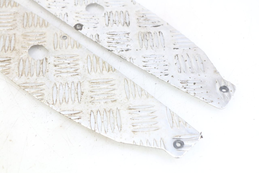 photo de FUßRAUMMATTE PEUGEOT SPEEDFIGHT 3 AIR 50 (2009 - 2015) - Alternative Perspektive