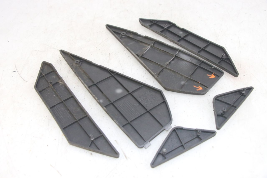 photo de FUßRAUMMATTE APRILIA SR 2T 50 (2012 - 2017) - Alternative Perspektive