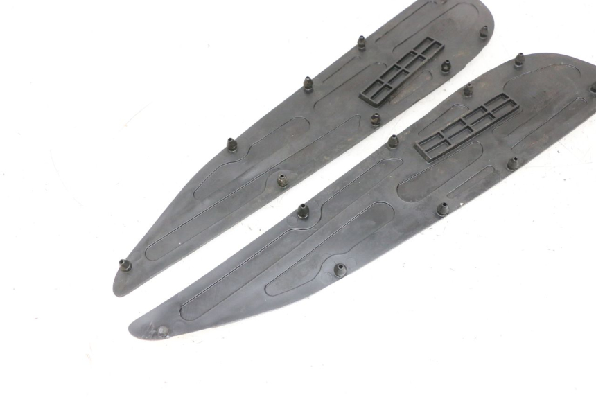 photo de FUßRAUMMATTE YAMAHA X-MAX XMAX 125 (2010 - 2013) - Technische Nahaufnahme