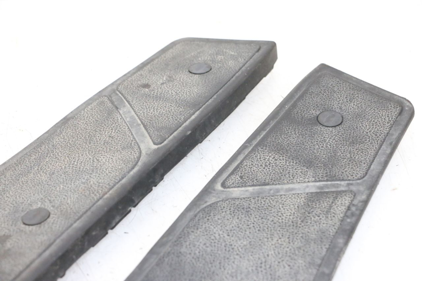 photo de TRITTBRETT VERKLEIDUNG GUMMI PIAGGIO X9 EVOLUTION 125 (2003 - 2007) - Alternative Perspektive