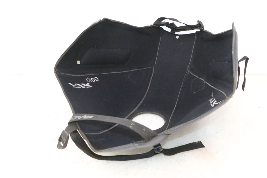 photo de TANKSCHUTZHAUBE YAMAHA FJR 1300 (2001 - 2005) - Detailansicht des Bauteils