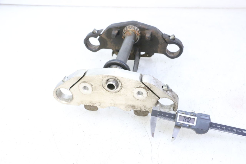 photo de GABELBRÃœCKE HYOSUNG GV AQUILA 125 (2000 - 2009) - Zoom auf Gebrauchszustand