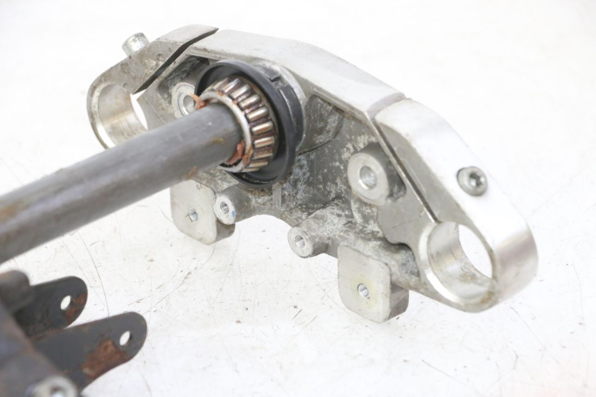 photo de GABELBRÃœCKE HYOSUNG GV AQUILA 125 (2000 - 2009) - Geprüftes Gebrauchtteil