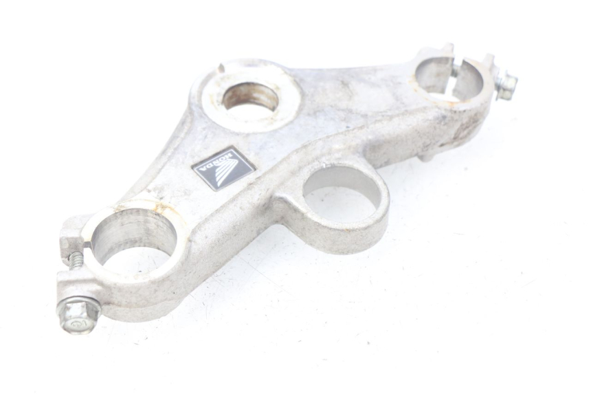 photo de GABELBRÃœCKE HONDA CBR R 125 (2003 - 2006) - Details der Befestigungspunkte