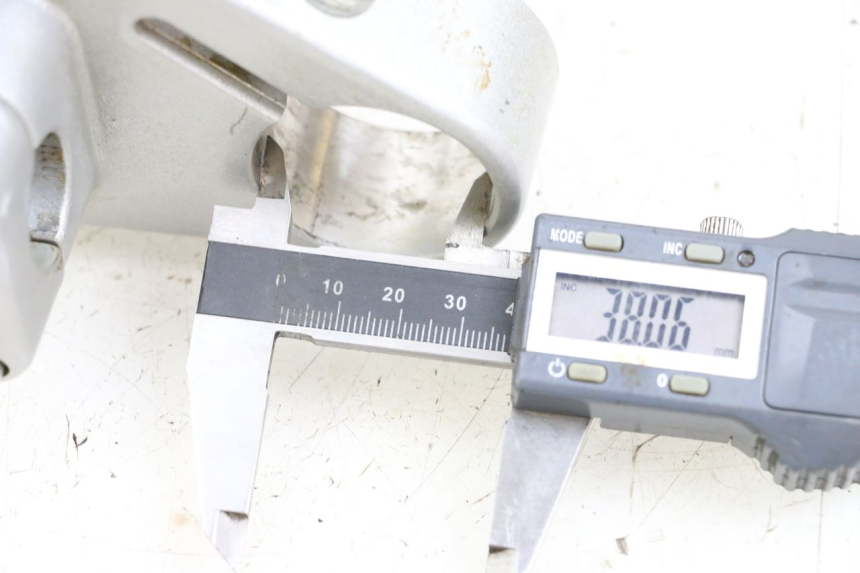 photo de GABELBRÃœCKE APRILIA CLASSIC 125 (1995 - 2001) - Detailansicht des Bauteils