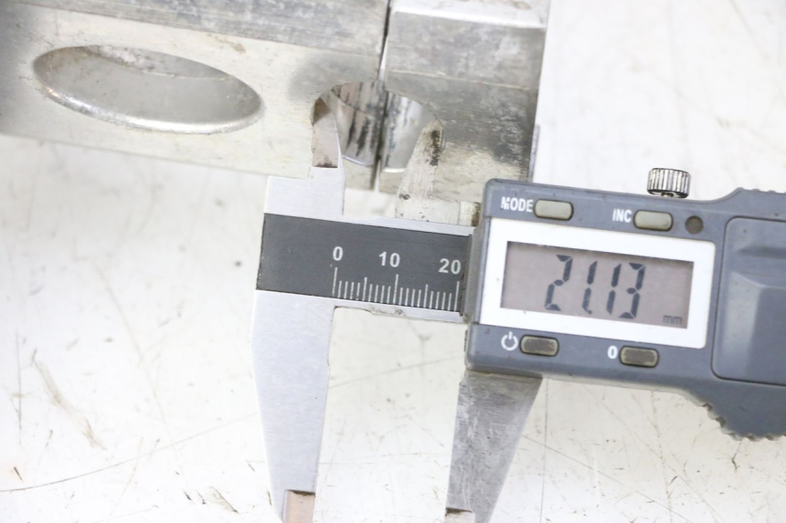 photo de GABELBRÃœCKE CCR DIRT BIKE 125 - Zoom auf Gebrauchszustand