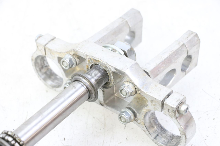 photo de GABELBRÃœCKE CCR DIRT BIKE 125 - Oberflächenzustand und Material