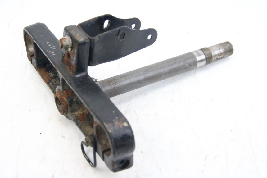 photo de UNTERER GABELBRÜCKE HYOSUNG RT KARION 125 (2003 - 2007) - Details der Befestigungspunkte