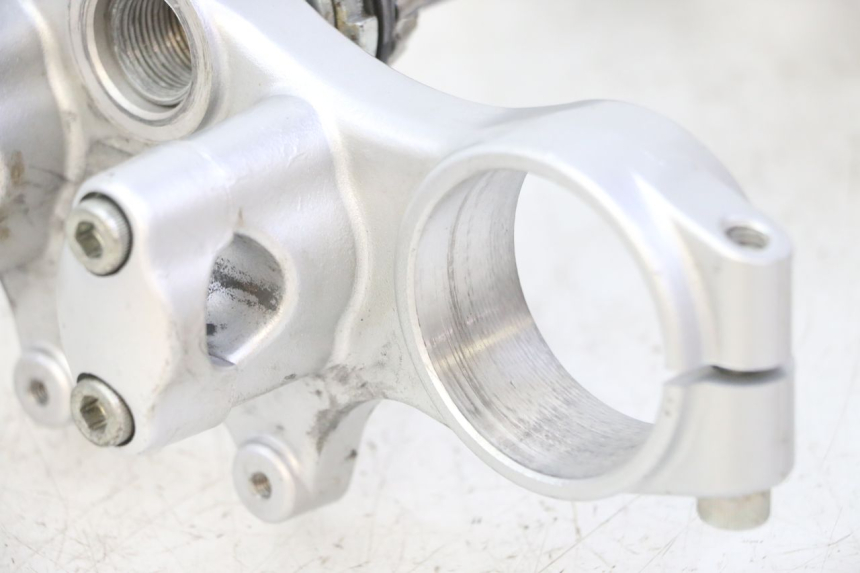 photo de GABELBRÃœCKE RIEJU MRT 50 (2018 - 2021) - Zoom auf Komponenten