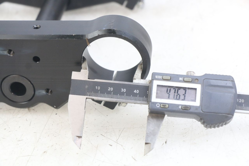 photo de GABELSCHUTZ YCF R-START 125 - Alternative Perspektive