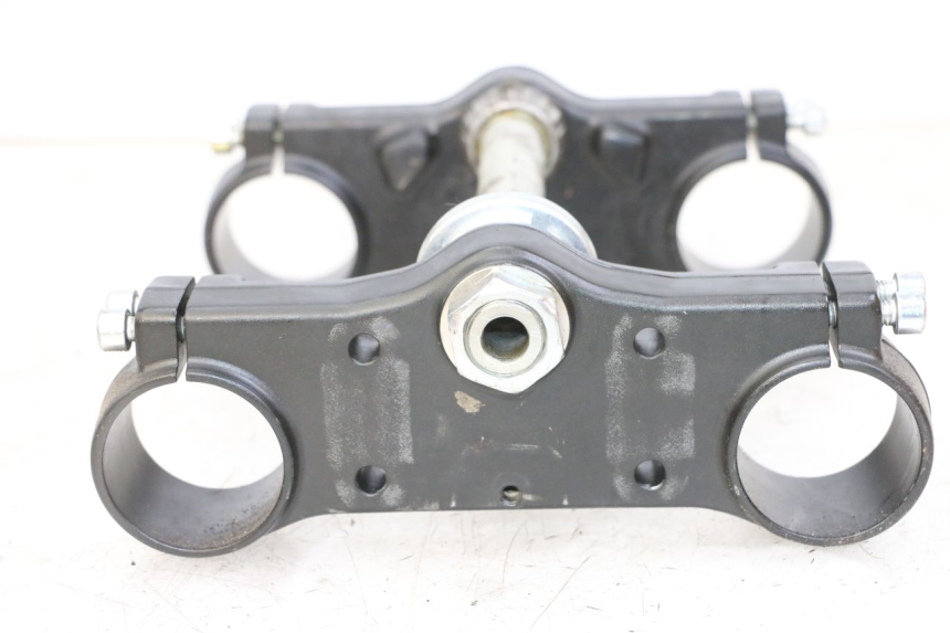 photo de GABELBRÃœCKE SMALL MX THUNDER 250 - Details der Befestigungspunkte