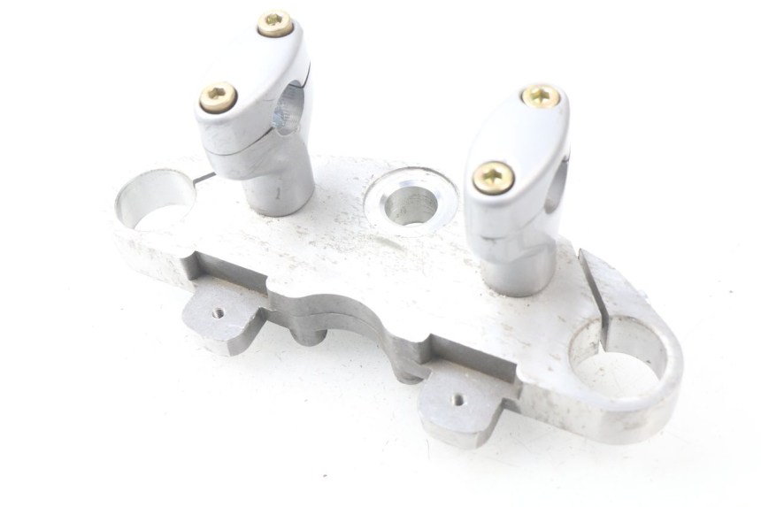 photo de GABELBRÃœCKE OBEN HYOSUNG AQUILA GV 125 (2009 - 2016) - Hauptansicht