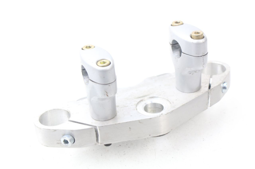 photo de GABELBRÃœCKE OBEN HYOSUNG AQUILA GV 125 (2009 - 2016) - Gesamtansicht des Produkts