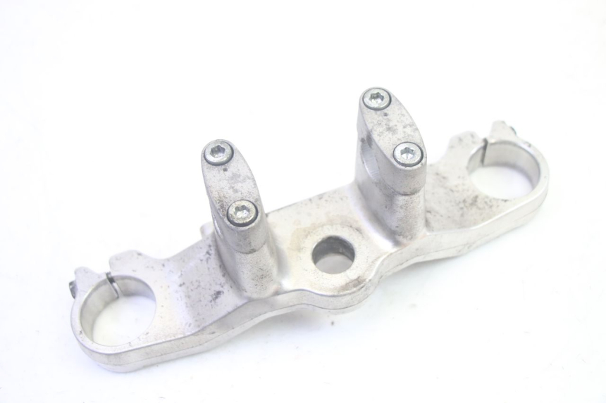 photo de GABELBRÃœCKE OBEN SUZUKI BURGMAN EXECUTIVE ABS 650 (2006 - 2012) - Detailansicht des Bauteils