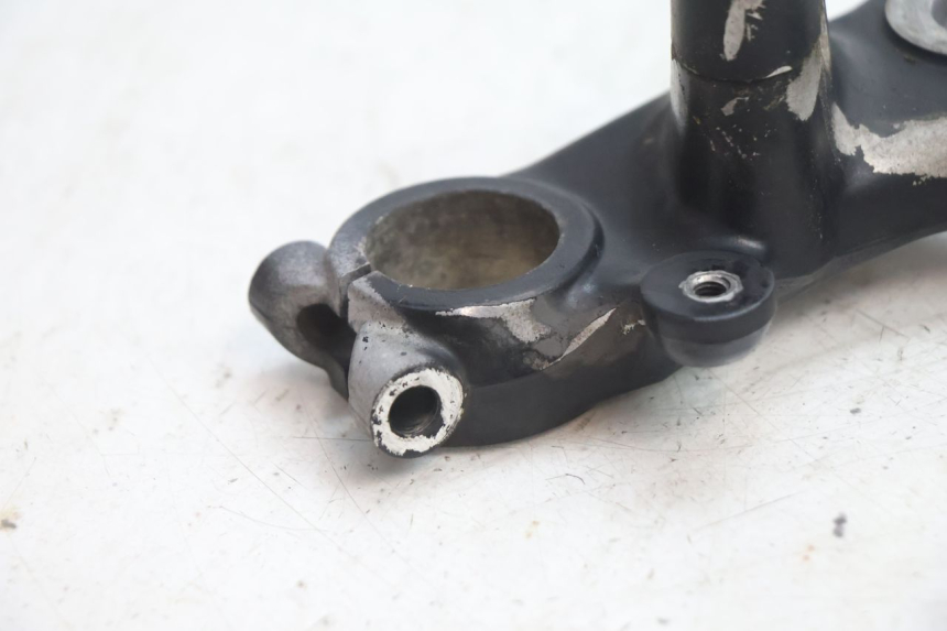 photo de GABELBRÃœCKE OBEN HONDA CB TWO FIFTY 250 (1991 - 2002) - Technische Nahaufnahme
