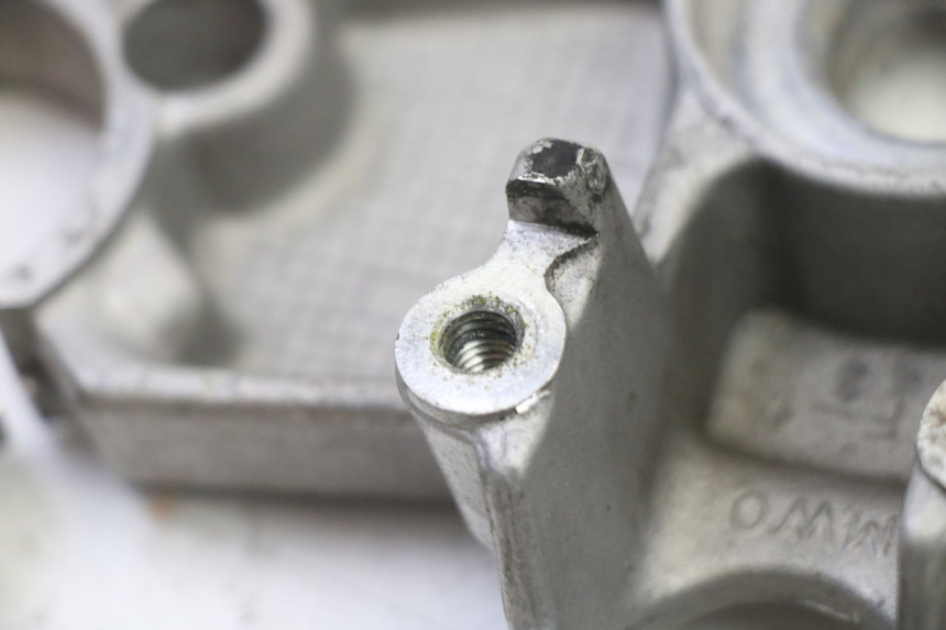 photo de GABELBRÃœCKE OBEN HONDA CBR RR FIREBLADE 900 (1992 - 1994) - Gesamtansicht des Produkts