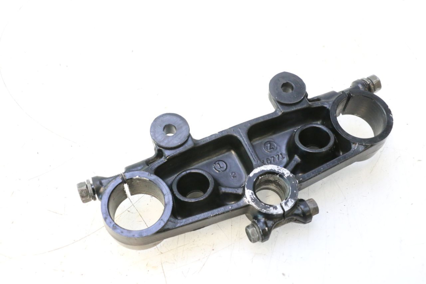 photo de GABELBRÃœCKE OBEN SUZUKI DR S 600 (1985 - 1989) - Alternative Perspektive