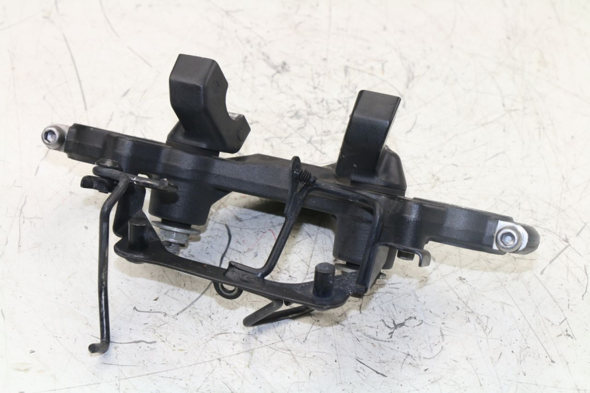 photo de GABELBRÃœCKE OBEN KAWASAKI ER-6 ER6 F 650 (2009 - 2011) - Gesamtansicht des Produkts