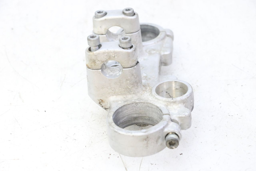 photo de GABELBRÃœCKE OBEN APRILIA ETX 125 (1998 - 2002) - Geprüftes Gebrauchtteil