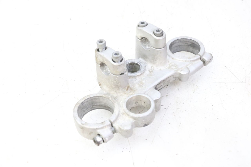 photo de GABELBRÃœCKE OBEN APRILIA ETX 125 (1998 - 2002) - Kennzeichnungen und Originalreferenzen