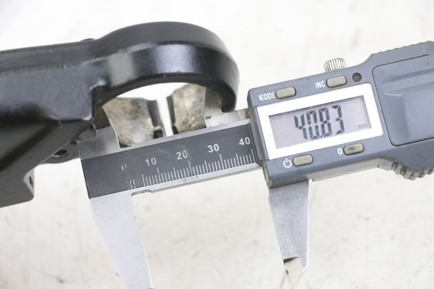 photo de OBERE GABELBRüCKE YAMAHA FJ 3CX 1200 (1986 - 1996) - Detailansicht des Bauteils