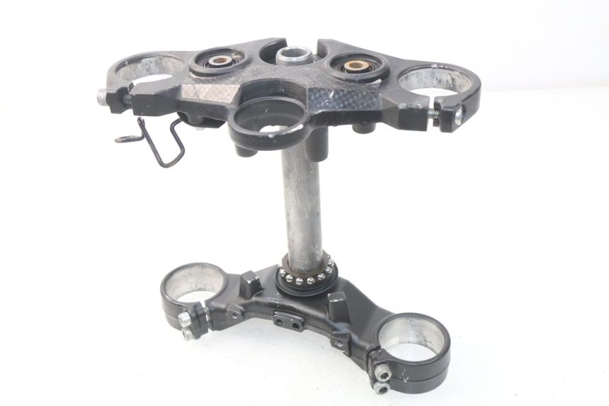 photo de GABELBRÃœCKE OBEN YAMAHA FZ8 800 (2010 - 2016) - Detailansicht des Bauteils