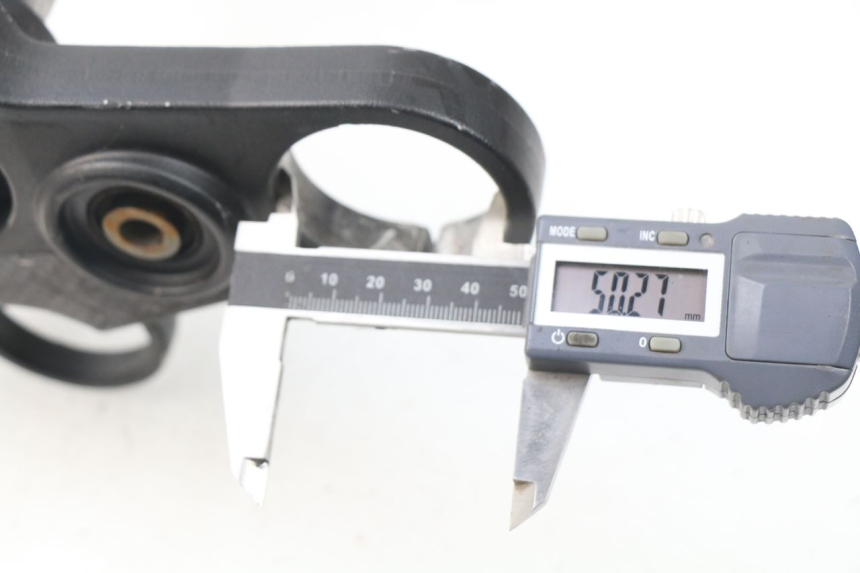 photo de GABELBRÃœCKE OBEN YAMAHA FZ8 800 (2010 - 2016) - Alternative Perspektive