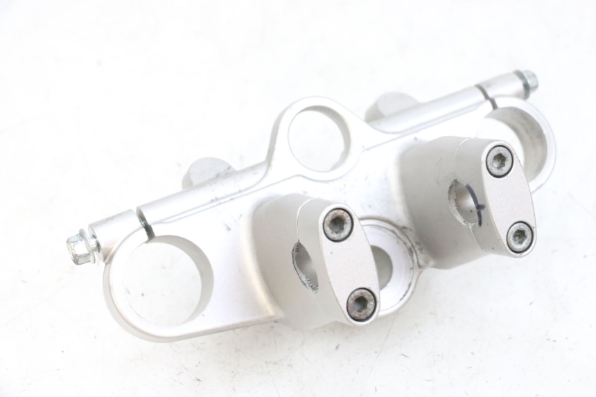 photo de GABELBRÃœCKE OBEN SUZUKI GSF N BANDIT 600 (1996 - 1999) - Oberflächenzustand und Material