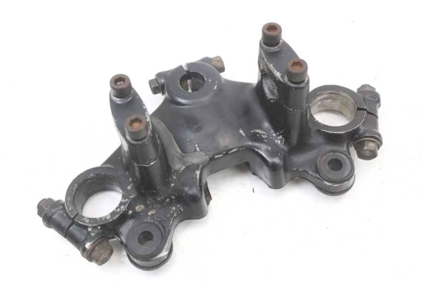 photo de GABELBRÃœCKE OBEN SUZUKI GSX E 250 (1982 - 1983) - Zoom auf Gebrauchszustand