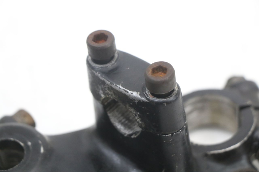 photo de GABELBRÃœCKE OBEN SUZUKI GSX E 250 (1982 - 1983) - Gesamtansicht des Produkts