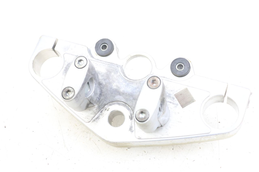 photo de GABELBRÃœCKE OBEN SUZUKI GZ MARAUDER 125 (1998 - 2004) - Hauptansicht