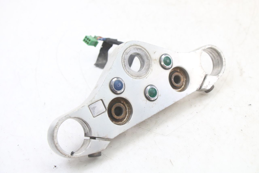 photo de GABELBRÃœCKE OBEN HONDA VT C2 SHADOW 750 (1997 - 2001) - Zoom auf Gebrauchszustand