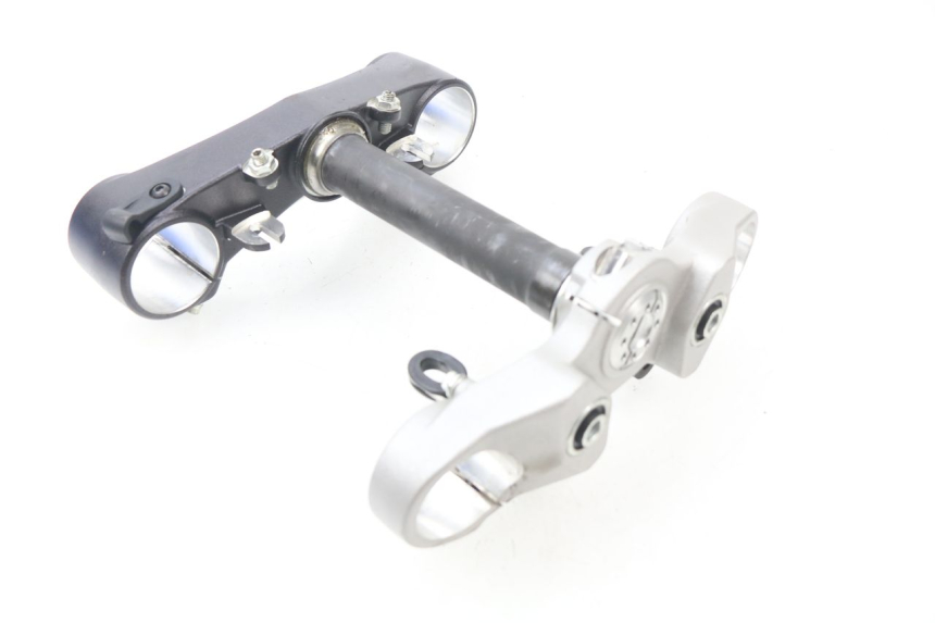 photo de GABELBRÃœCKE OBEN DUCATI M796 MONSTER 796 (2010 - 2014) - Gesamtansicht des Produkts