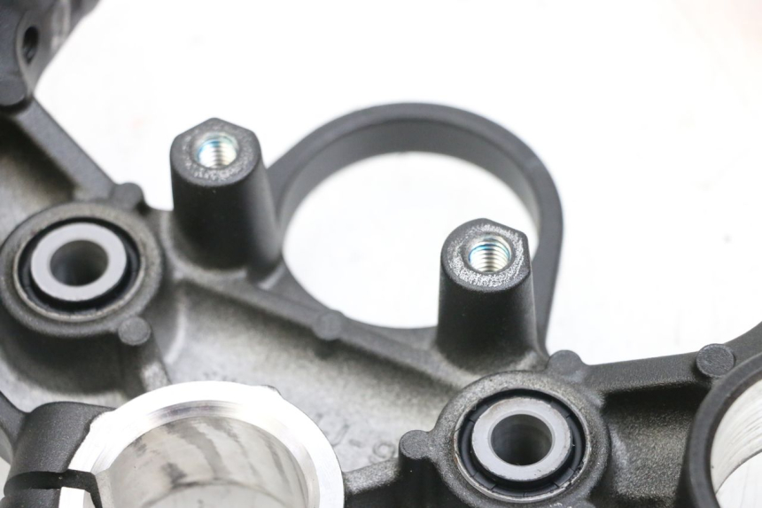 photo de GABELBRÃœCKE OBEN YAMAHA MT-07 MT07 ABS 700 (2018 - 2020) - Alternative Perspektive