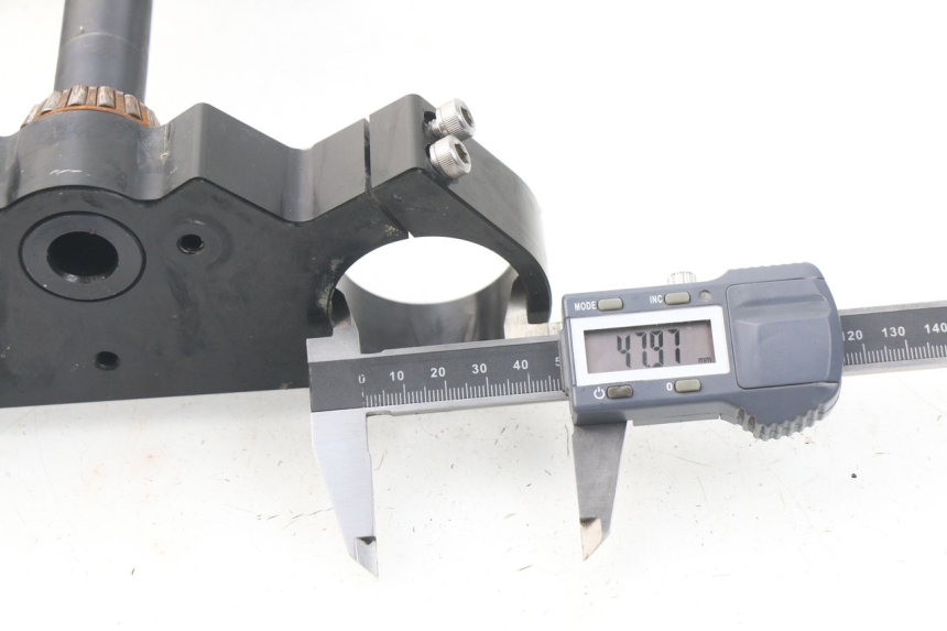 photo de GABELBRÃœCKE OBEN YCF R-START 125 - Detailansicht des Bauteils