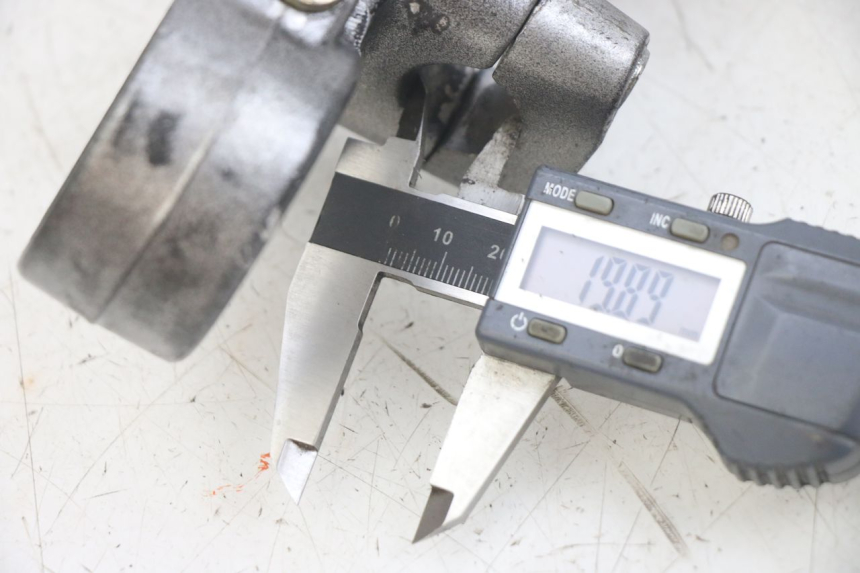 photo de OBERE GABELBRüCKE GILERA RK 50 (1996 - 1999) - Zoom auf Gebrauchszustand