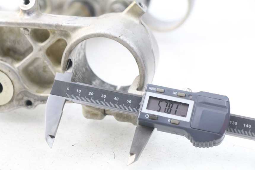 photo de GABELBRÃœCKE OBEN SUZUKI RMZ RM-Z 450 (2008 - 2011) - Zoom auf Gebrauchszustand