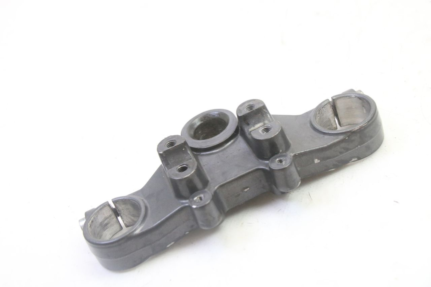 photo de GABELBRÃœCKE OBEN DERBI SENDA SM DRD 50 (2008 - 2013) - Detailansicht des Bauteils