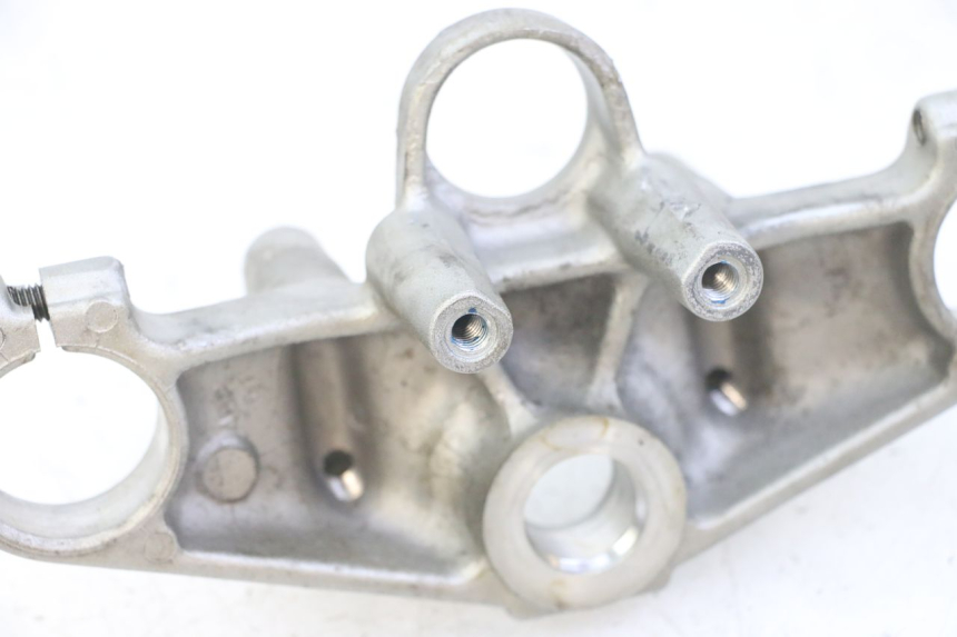 photo de GABELBRÃœCKE OBEN YAMAHA TDR DELTABOX 125 (1997 - 2003) - Details der Befestigungspunkte