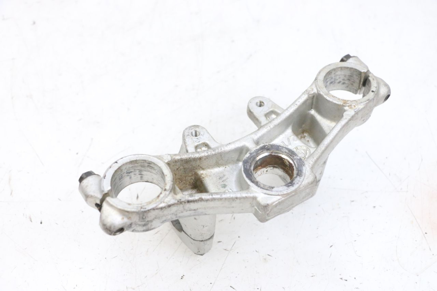 photo de GABELBRÃœCKE OBEN YAMAHA TTR 125 (2000 - 2020) - Technische Nahaufnahme