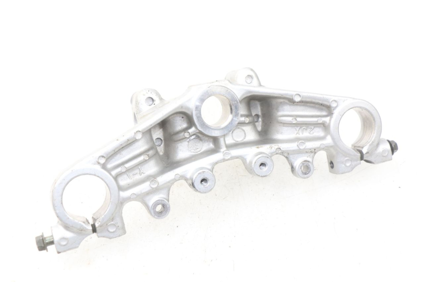 photo de GABELBRÃœCKE OBEN YAMAHA TW 125 (1998 - 2002) - Zoom auf Gebrauchszustand