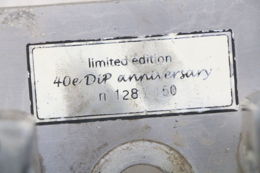 photo de OBERE GABELBRÜCKE DAELIM VL DAYSTAR 125 (2000 - 2011) - Details der Befestigungspunkte