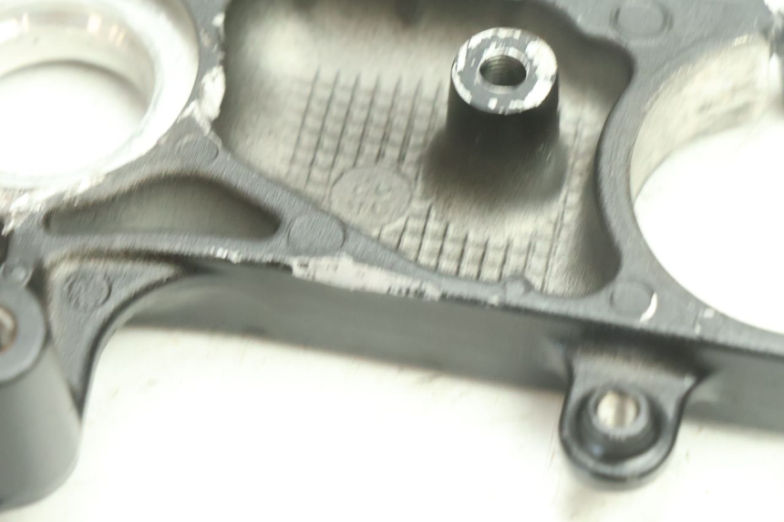 photo de GABELBRÃœCKE OBEN YAMAHA YZF R6 600 (2008 - 2009) - Geprüftes Gebrauchtteil