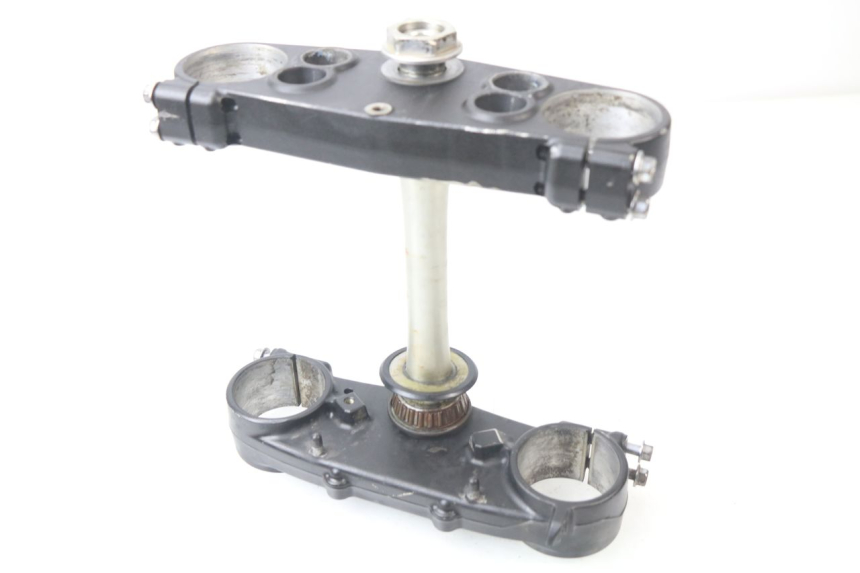 photo de GABELBRÃœCKE OBEN YAMAHA YZF YZ-F 450 (2018 - 2021) - Zoom auf Komponenten