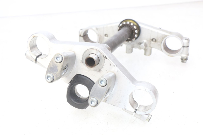 photo de GABELBRÃœCKE SUZUKI SV N 650 (1999 - 2002) - Technische Nahaufnahme